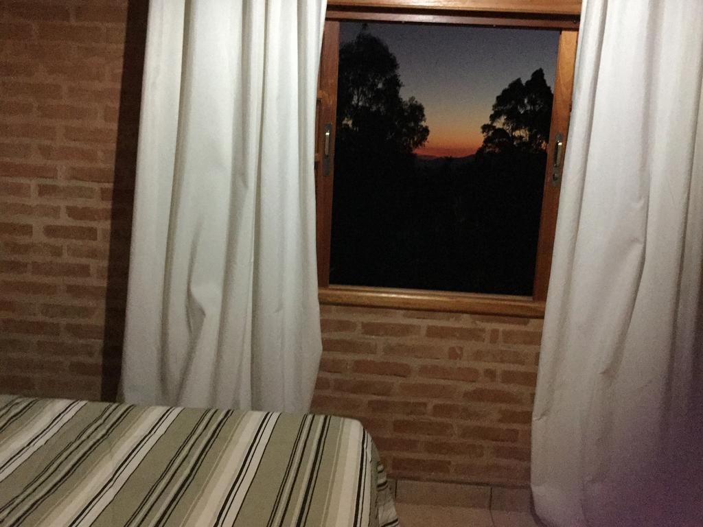 Abrigo Da Reserva Hotel Santo Antônio do Pinhal Szoba fotó